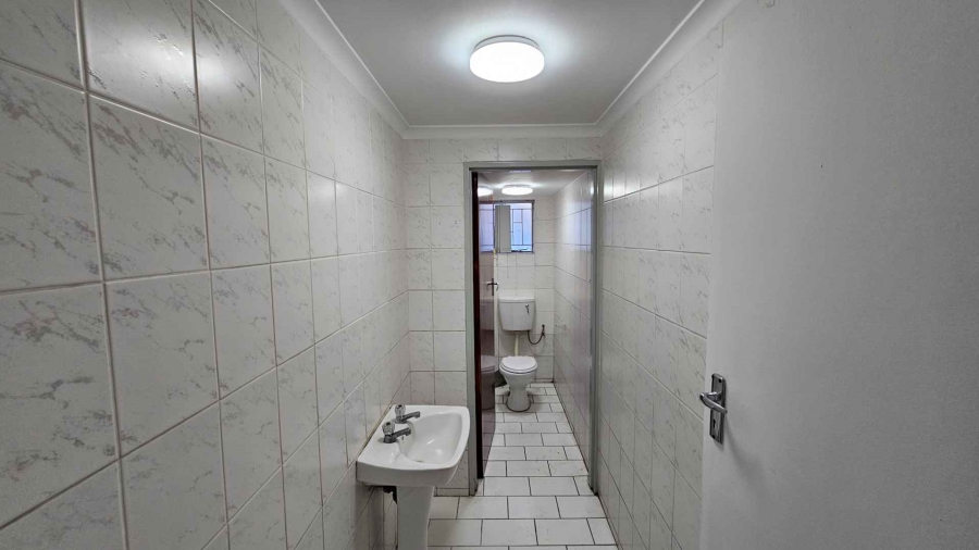 To Let commercial Property for Rent in Epping Industrial Western Cape